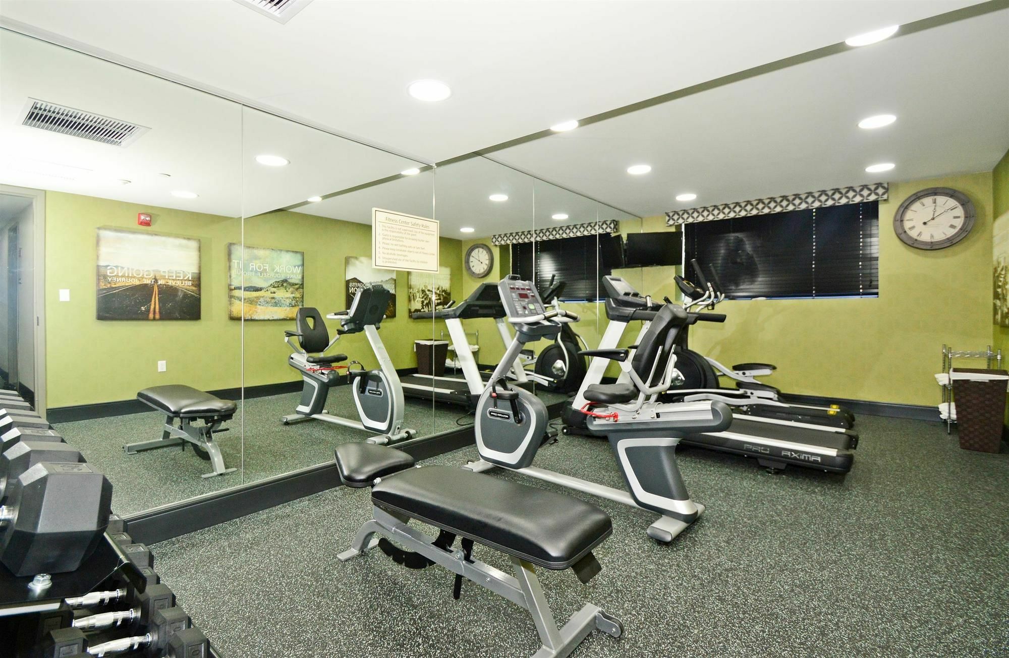 Best Western Plus Laguardia Airport Hotel Queens New York Esterno foto